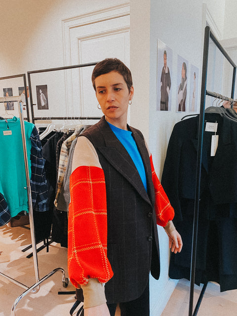 Blazer: pièce unique XVII (bruin met rode mouwen)