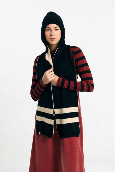 Semide hoodscarf black - sjaal met kap