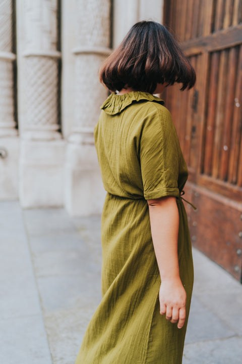 Luchtige jurk met kraagje uit biokatoen - fir green