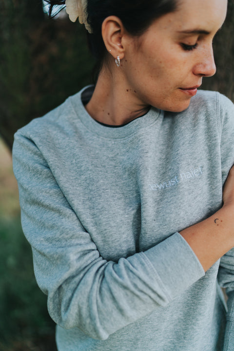 Bewust naïef - uniseks sweater 'heather grey'