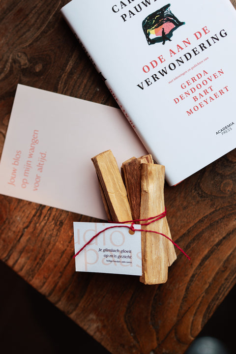 Setje heilige houtjes: "Je glimlach gloeit op m'n gezicht"