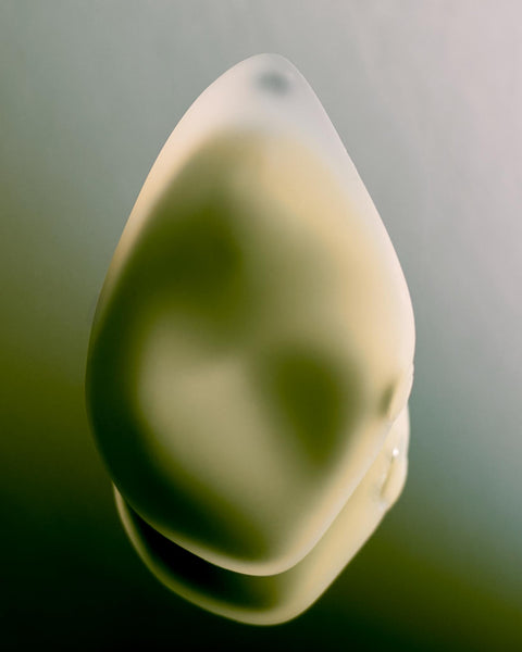 New heights vibrator with smoky quartz crystal