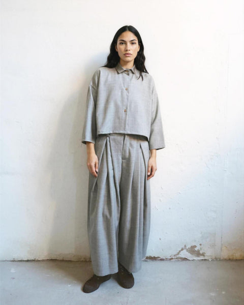 Short winter shirt grey