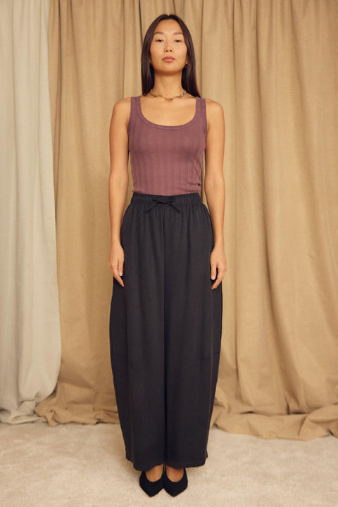 Barell trousers black