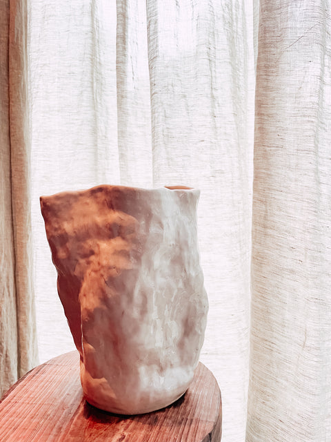 Grote vaas - parelmoer (local pick-up only)