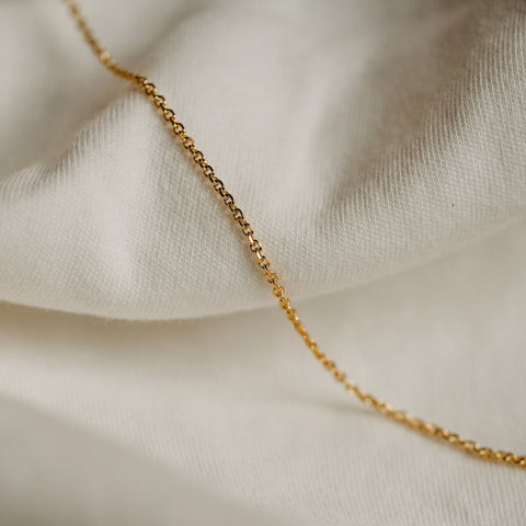 Eenvoudige halsketting - 18k massief goud (pre-order)