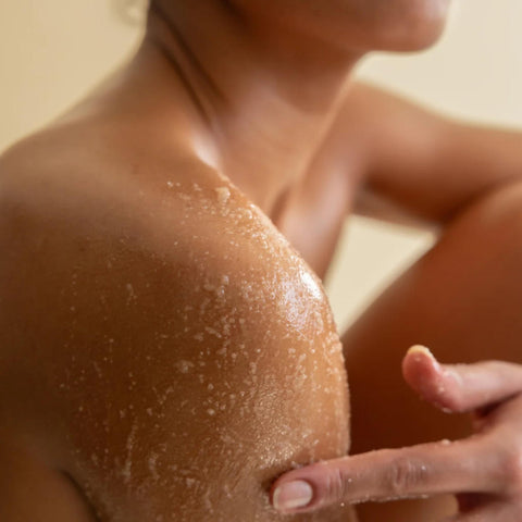 FOXY salt body scrub