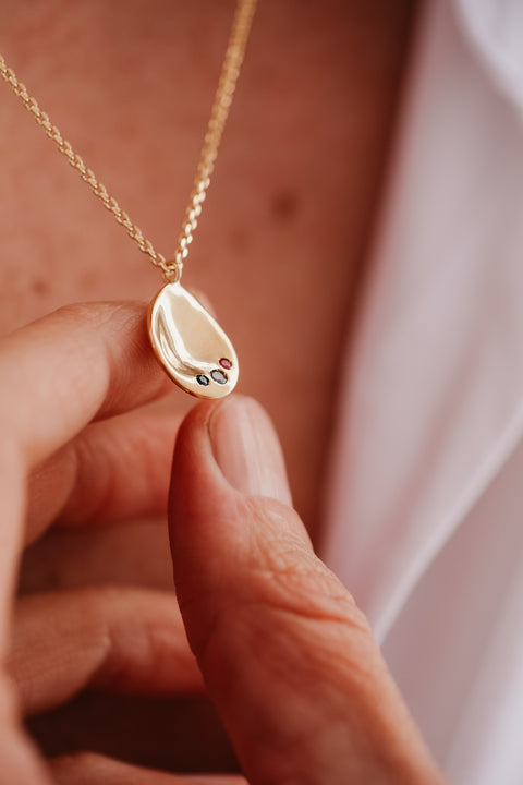 Halsketting Tribu (met 1 tot 3 geboortesteentjes) - massief goud (18K)