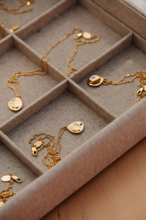 Halsketting Tribu (met 1 tot 3 geboortesteentjes) - massief goud (18K)