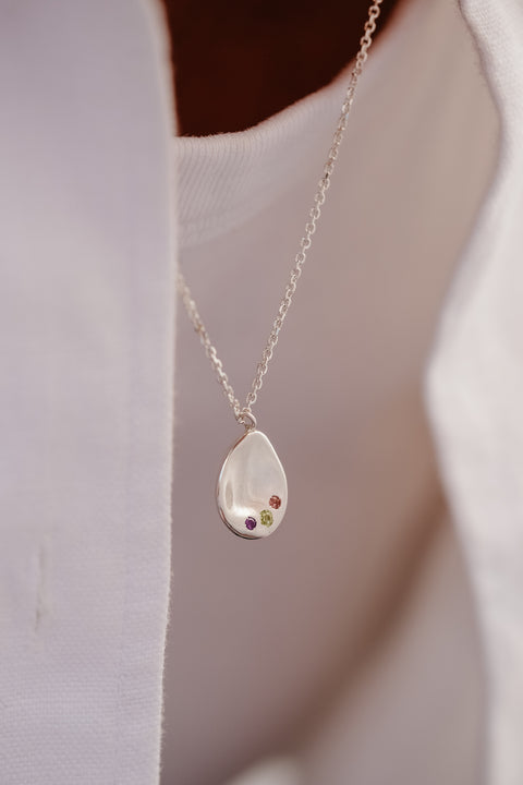 Halsketting Tribu (met 1 tot 3 geboortesteentjes) - zilver