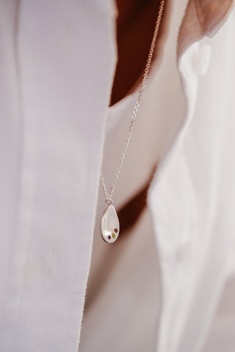 Halsketting Tribu (met 1 tot 3 geboortesteentjes) - zilver