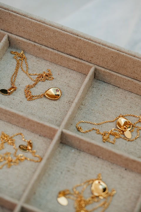 Halsketting Tribu (met 1 tot 3 geboortesteentjes) - massief goud (18K)