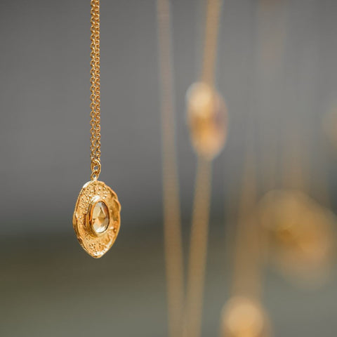 Halsketting Aura - Levensvreugde (massief goud)