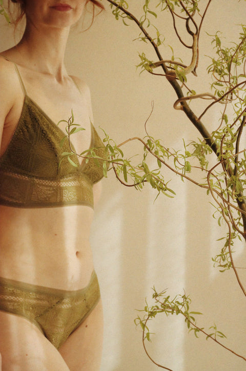 Clara beha - matcha green