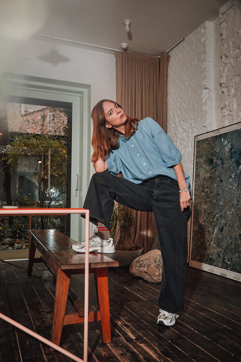 Oversized bloes met korte pofmouwen uit biokatoen - Faded Denim