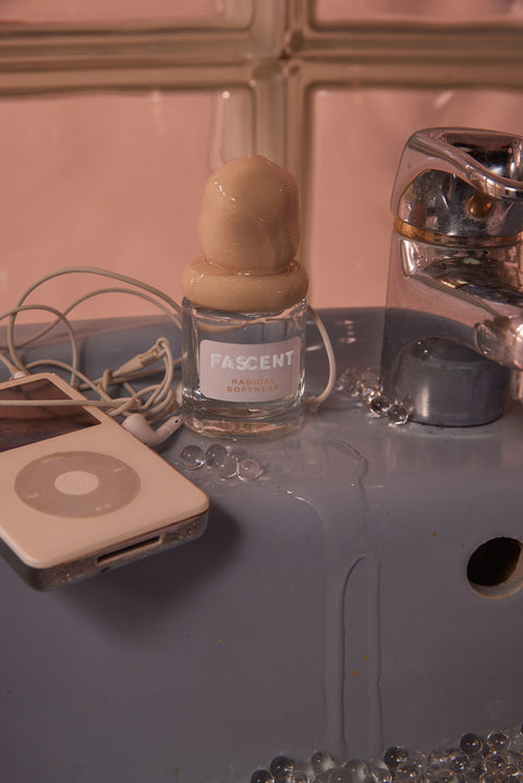 Eau de parfum: RADICAL SOFTNESS