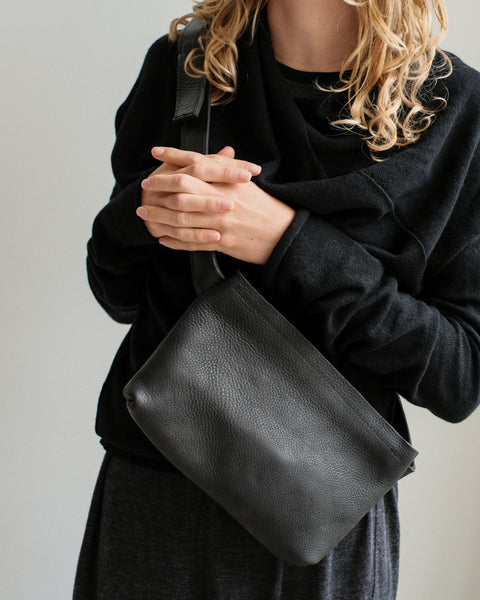 Waist bag - black (pre-order)