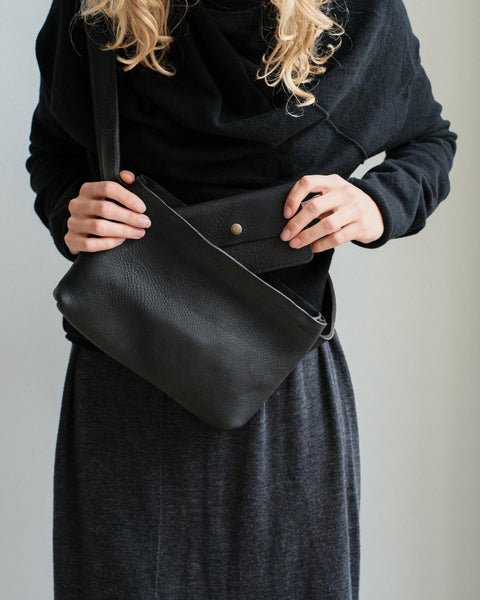 Waist bag - black (pre-order)