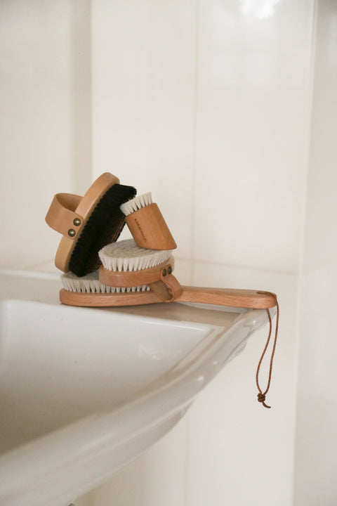 Body Brush - RECHARGE