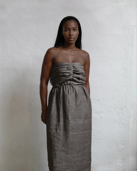 Form dress - tobacco