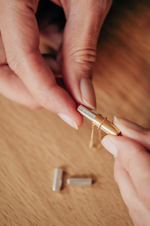 Halsketting 'La Messagère' - massief 18k goud (pre-order)