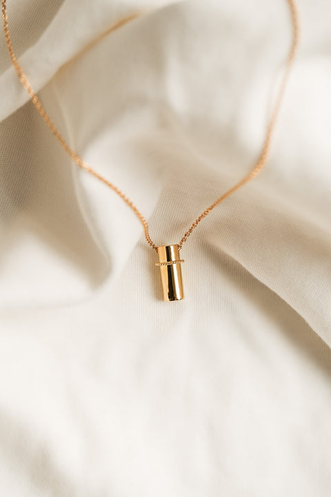 Halsketting 'La Messagère' - massief 18k goud (pre-order)