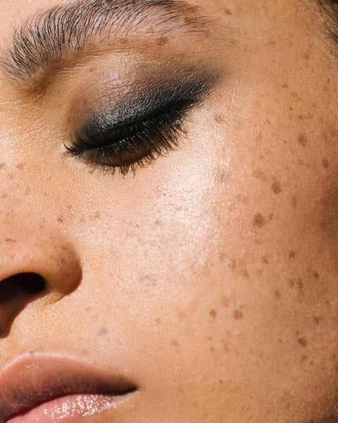 Obsidian precision mascara - natuurlijke, verzorgende mascara