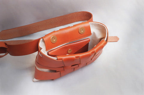 Nerja beltbag - hazelnut (S)