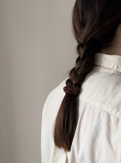 Scrunchie uit zijde - bruin