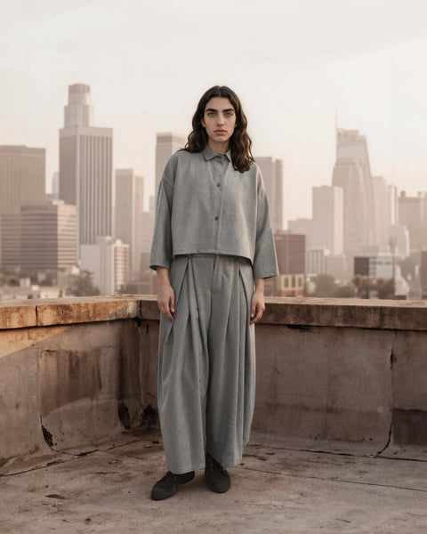 Pleat pants wool grey