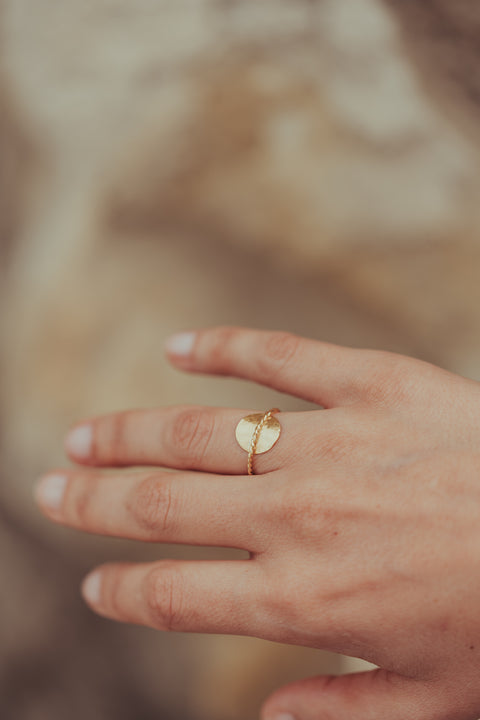 Ring Ninon (massief 18k goud)