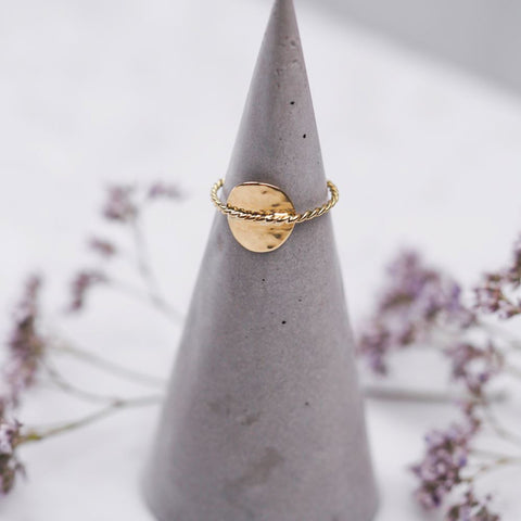 Ring Ninon (massief 18k goud)