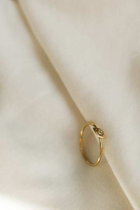 Love letter gepersonaliseerde ring - glad (massief 18k goud)