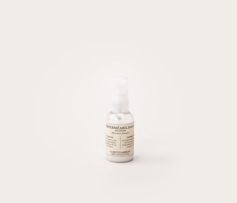 Waterafstotende spray