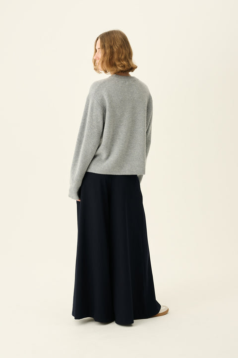 Poetry pants
