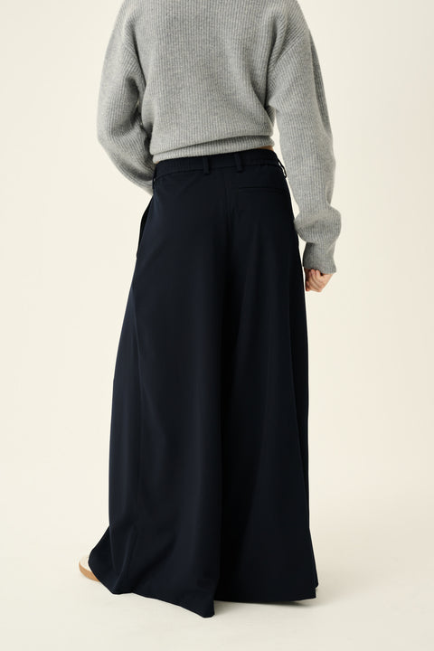 Poetry pants