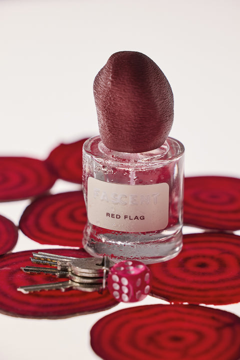 Eau de Parfum: RED FLAG