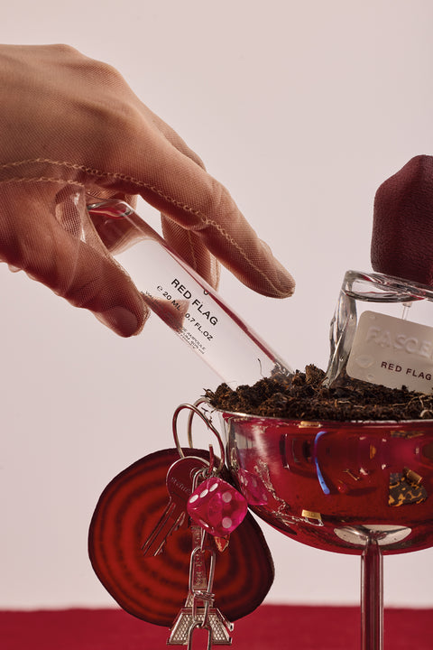 Eau de Parfum: RED FLAG