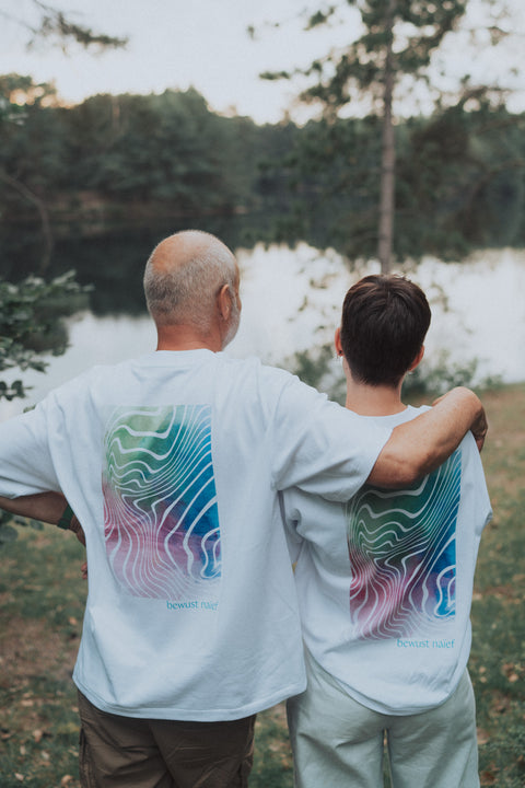 Uniseks T-shirt 'bewust naïef'