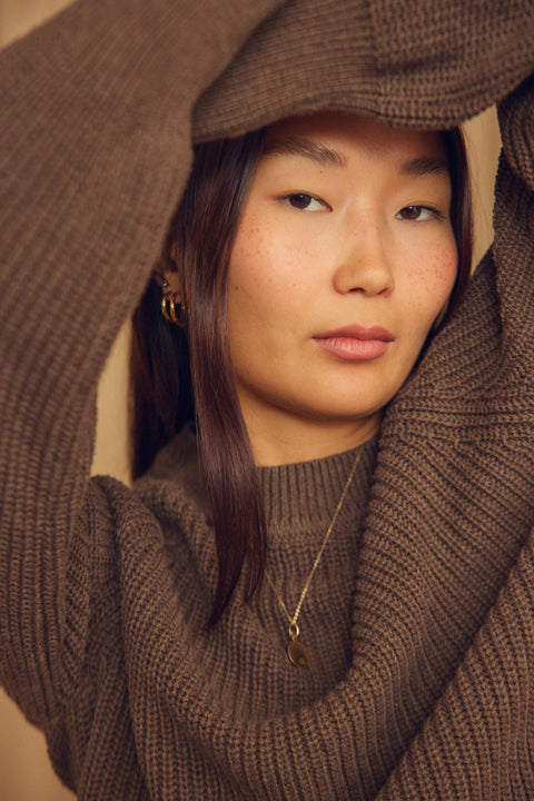 Vegan sweater cocoa