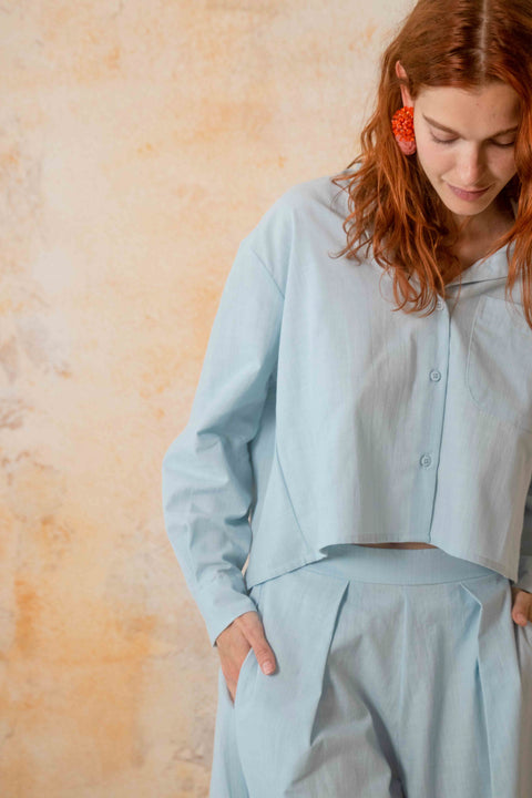 Crop shirt - pale blue