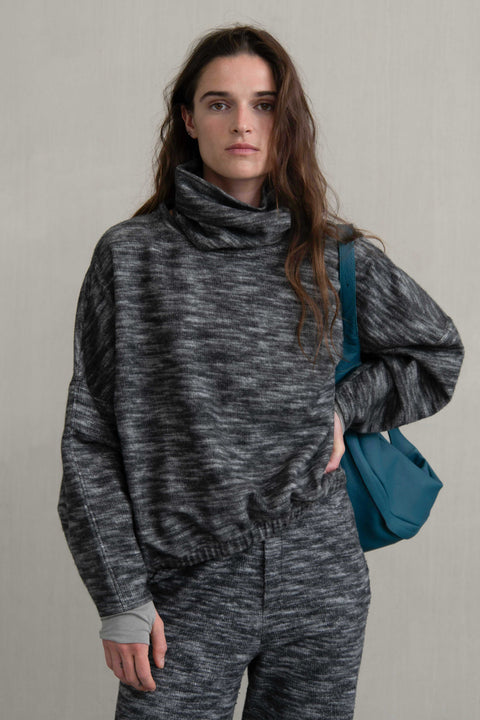 Sweater CLAMOUR - Onyx