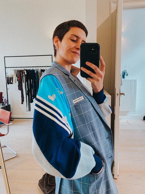 Blazer: pièce unique IX (bright blue + checks)