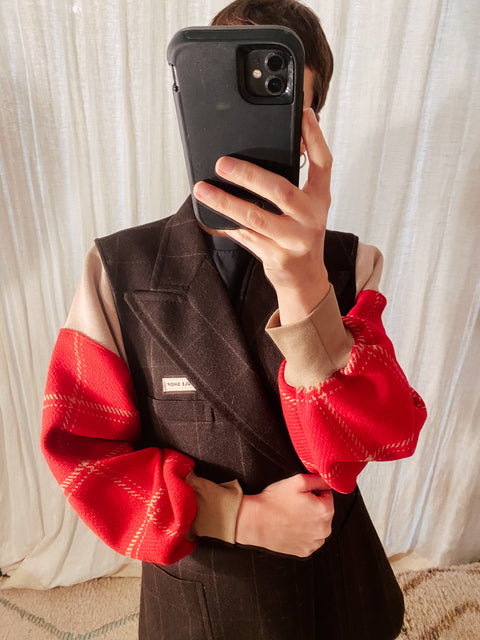 Blazer: pièce unique XVII (bruin met rode mouwen)