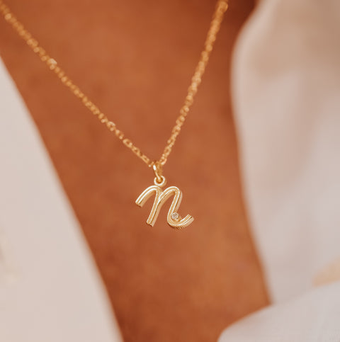 Hangertjes 'alfabet' - massief 18k goud (pre-order)