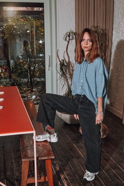 Oversized bloes met korte pofmouwen uit biokatoen - Faded Denim