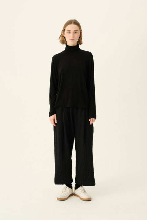 Pia Crushed Cotton - Black