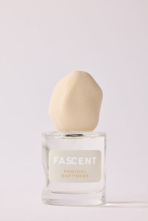 Eau de parfum: RADICAL SOFTNESS