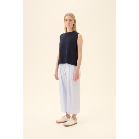 Mouwloze top 'Taina' light GMTD jersey - navy