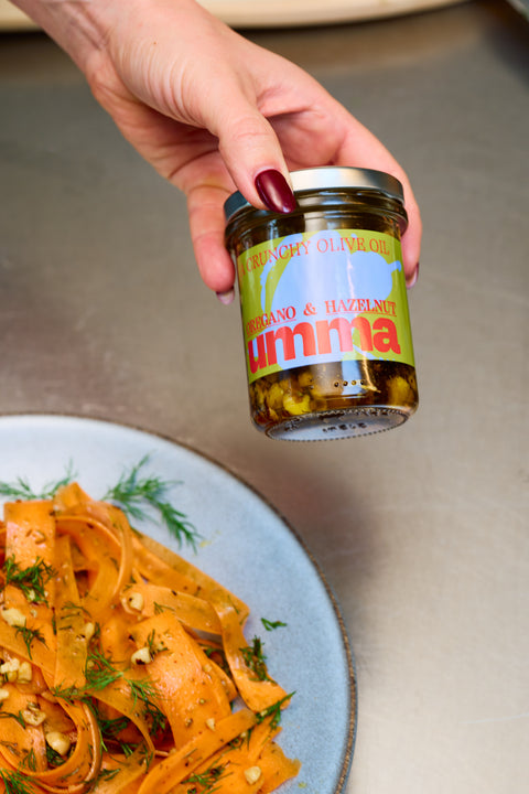 Olijfolie met oregano en hazelnoot (enkel local pick-up)